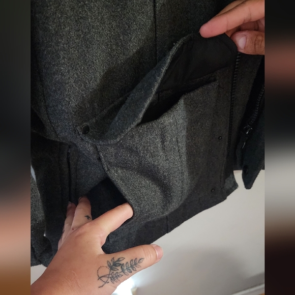 Men's Fall/Winter Jacket - Picture 5 of 9